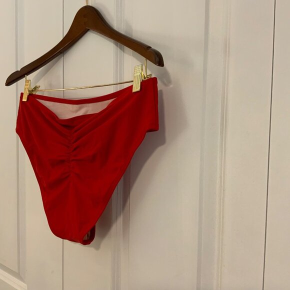 Cupshe Red High Waist Bikini Bottoms Size Large New - Picture 7 of 9